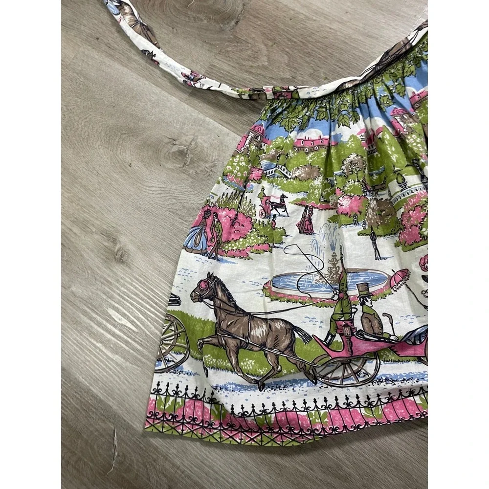 Vintage 1950s Half Apron Scenic Horse Carriage Print Pink Green 17x17